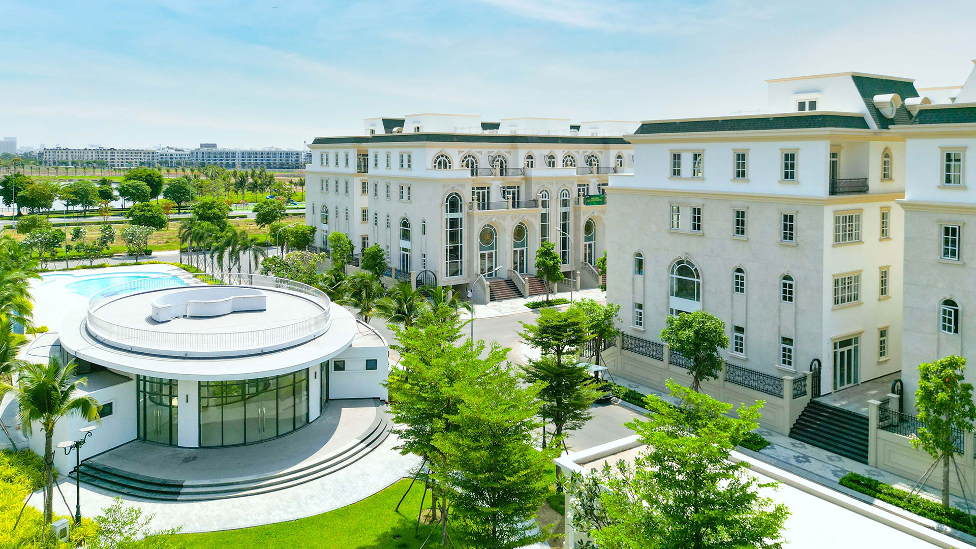 Biệt thự Sunlake Villas